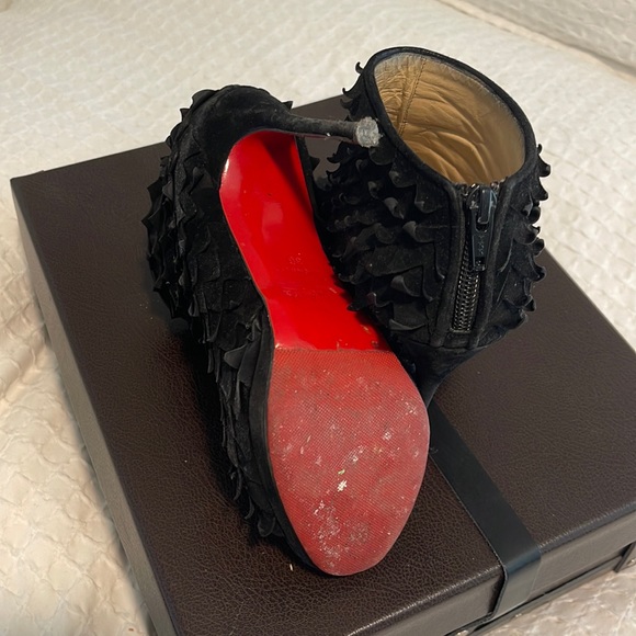 Louboutin heels - Picture 4 of 4